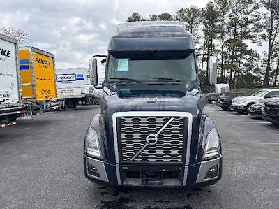 Used 2020 Volvo VNL - photo 1