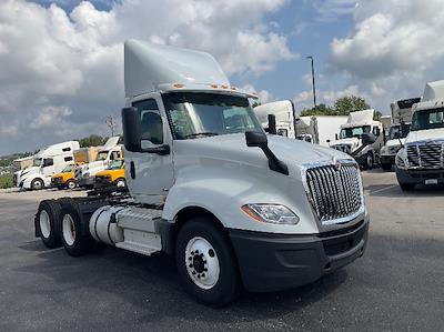Used 2019 International LT International A26 Semi Truck for sale #331966 - photo 1