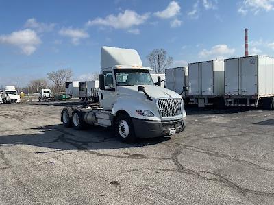 Used 2019 International LT - photo 1