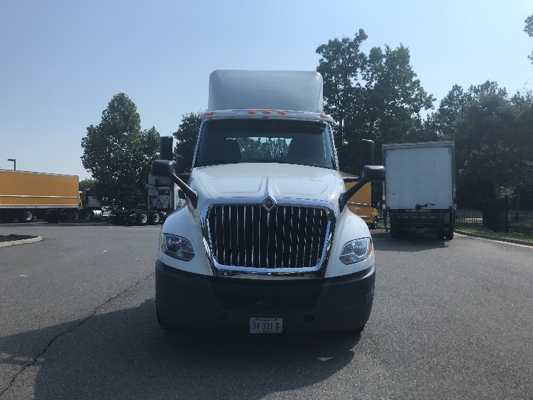 Used 2019 International LT - photo 2