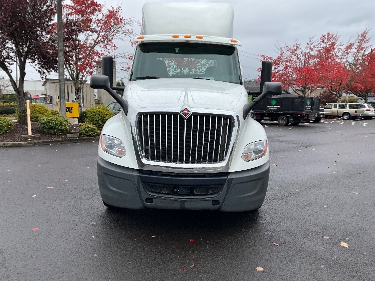 Used 2019 International LT - photo 2