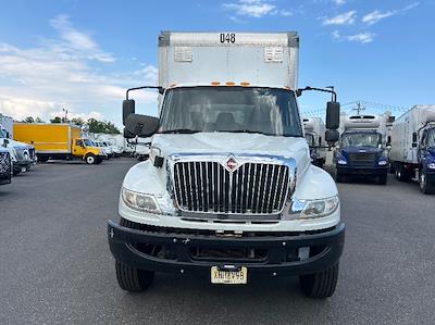 Used 2020 International MV Box Truck for sale #332984 - photo 2