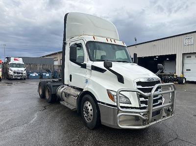 Used 2020 Freightliner Cascadia Detroit DD13 Semi Truck for sale #3330062 - photo 1