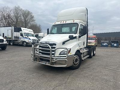 Used 2020 Freightliner Cascadia Detroit DD13 Semi Truck for sale #3330063 - photo 1