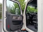 Used 2020 Freightliner Cascadia Detroit DD13 Semi Truck for sale #3330087 - photo 17