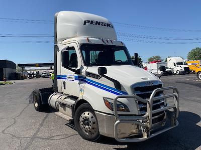 Used 2020 Freightliner Cascadia Detroit DD13 Semi Truck for sale #3330095 - photo 1