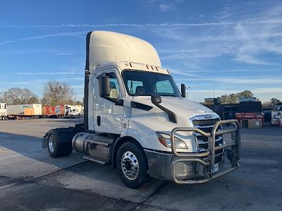 Used 2020 Freightliner Cascadia Detroit DD13 Semi Truck for sale #3330104 - photo 1