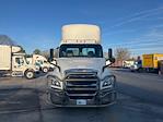 Used 2020 Freightliner Cascadia Detroit DD13 Semi Truck for sale #3330104 - photo 2