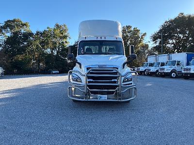 Used 2020 Freightliner Cascadia Detroit DD13 Semi Truck for sale #3330110 - photo 2
