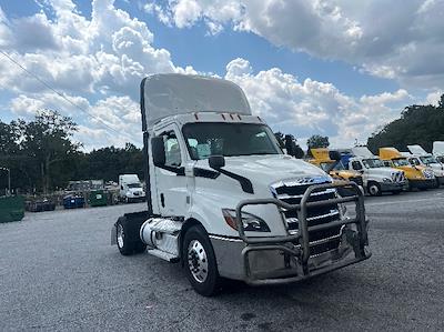 Used 2020 Freightliner Cascadia Detroit DD13 Semi Truck for sale #3330113 - photo 1