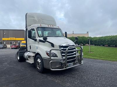 Used 2020 Freightliner Cascadia Detroit DD13 Semi Truck for sale #3330115 - photo 1
