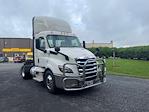 Used 2020 Freightliner Cascadia Detroit DD13 Semi Truck for sale #3330115 - photo 1
