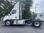 Used 2020 Freightliner Cascadia Detroit DD13 Semi Truck for sale #3330115 - photo 4