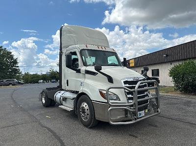 Used 2020 Freightliner Cascadia Detroit DD13 Semi Truck for sale #3330172 - photo 1