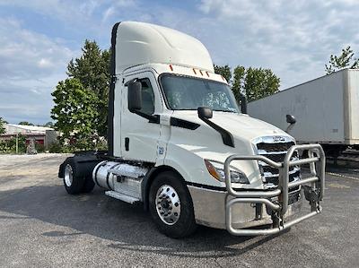 Used 2020 Freightliner Cascadia Detroit DD13 Semi Truck for sale #3330187 - photo 1
