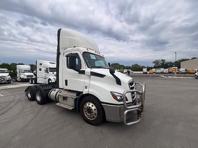Used 2020 Freightliner Cascadia Detroit DD13 Semi Truck for sale #3330191 - photo 1