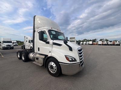 Used 2020 Freightliner Cascadia Detroit DD13 Semi Truck for sale #3330204 - photo 1
