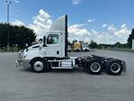 Used 2021 Freightliner Cascadia Detroit DD13 Semi Truck for sale #3330303 - photo 4