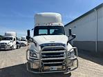 Used 2021 Freightliner Cascadia Detroit DD13 Semi Truck for sale #3330434 - photo 2