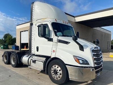 Used 2019 Freightliner Cascadia Detroit DD13 Semi Truck for sale #333465 - photo 1