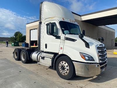 Used 2019 Freightliner Cascadia Detroit DD13 Semi Truck for sale #333466 - photo 1
