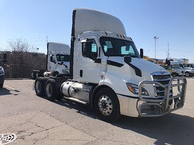 Used 2019 Freightliner Cascadia Detroit DD13 Semi Truck for sale #333499 - photo 1