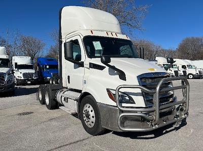 Used 2019 Freightliner Cascadia Detroit DD13 Semi Truck for sale #333645 - photo 1