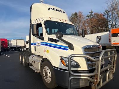 Used 2019 Freightliner Cascadia Detroit DD13 Semi Truck for sale #333723 - photo 1