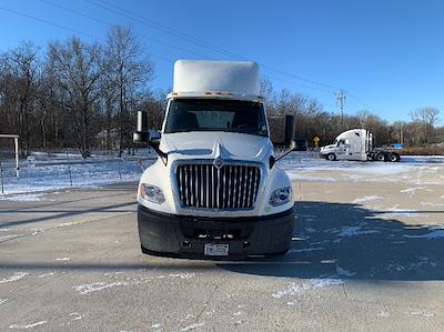 Used 2019 International LT International A26 Semi Truck for sale #334164 - photo 2