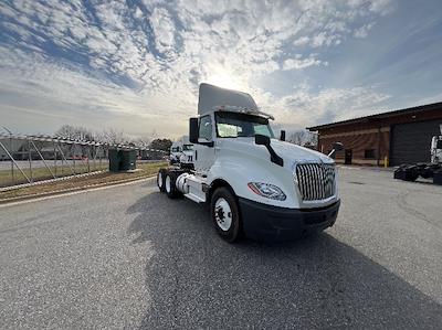 Used 2019 International LT International A26 Semi Truck for sale #334173 - photo 1