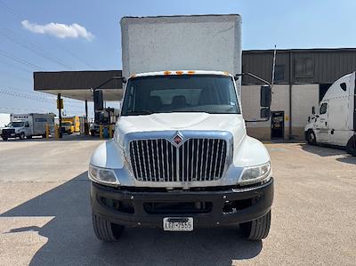 Used 2019 International MV Box Truck with Liftgate for sale #334297 - photo 2