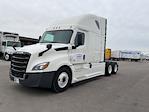 Used 2021 Freightliner Cascadia Detroit DD15AT Semi Truck with Sleeper Cab for sale #334413 - photo 3