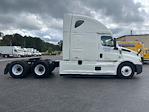 Used 2021 Freightliner Cascadia Detroit DD15AT Semi Truck with Sleeper Cab for sale #334422 - photo 8