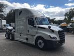 Used 2021 Freightliner Cascadia Detroit DD15AT Semi Truck with Sleeper Cab for sale #334442 - photo 1