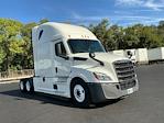 Used 2021 Freightliner Cascadia Detroit DD15AT Semi Truck with Sleeper Cab for sale #334445 - photo 1