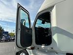 Used 2021 Freightliner Cascadia Detroit DD15AT Semi Truck with Sleeper Cab for sale #334445 - photo 9
