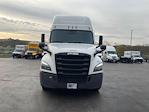 Used 2021 Freightliner Cascadia Detroit DD15AT Semi Truck with Sleeper Cab for sale #334451 - photo 2