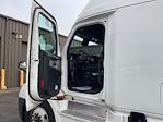 Used 2021 Freightliner Cascadia Detroit DD15AT Semi Truck with Sleeper Cab for sale #334451 - photo 9