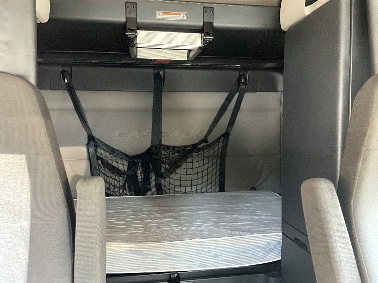 Used 2021 Freightliner Cascadia - photo 18
