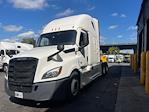 Used 2021 Freightliner Cascadia Detroit DD15AT Semi Truck with Sleeper Cab for sale #334477 - photo 3