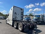 Used 2021 Freightliner Cascadia Detroit DD15AT Semi Truck with Sleeper Cab for sale #334477 - photo 5