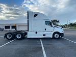 Used 2021 Freightliner Cascadia Detroit DD15AT Semi Truck with Sleeper Cab for sale #334478 - photo 8