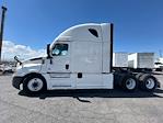 Used 2021 Freightliner Cascadia Detroit DD15AT Semi Truck with Sleeper Cab for sale #334485 - photo 4