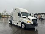 Used 2021 Freightliner Cascadia Detroit DD15AT Semi Truck with Sleeper Cab for sale #334491 - photo 1