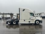 Used 2021 Freightliner Cascadia Detroit DD15AT Semi Truck with Sleeper Cab for sale #334491 - photo 8
