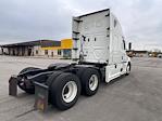 Used 2021 Freightliner Cascadia Detroit DD15AT Semi Truck with Sleeper Cab for sale #334503 - photo 7