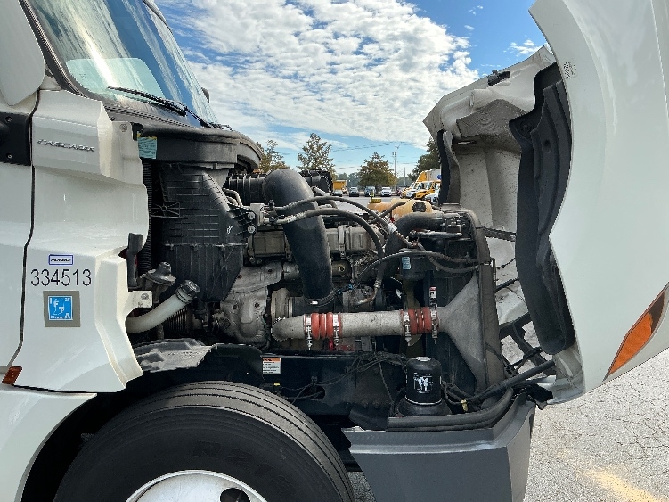 Used 2021 Freightliner Cascadia - photo 22