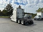 Used 2021 Freightliner Cascadia Detroit DD15AT Semi Truck with Sleeper Cab for sale #334513 - photo 5