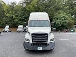 Used 2021 Freightliner Cascadia Detroit DD15AT Semi Truck with Sleeper Cab for sale #334519 - photo 1