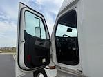 Used 2021 Freightliner Cascadia Detroit DD15AT Semi Truck with Sleeper Cab for sale #334526 - photo 9